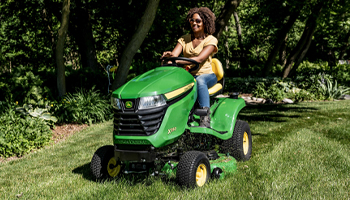 Select Series™ X300 Lawn Tractors